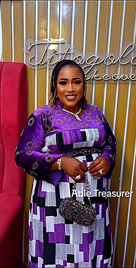 Mrs. Olowookere Eunice Oluwatoyin, Treasurer